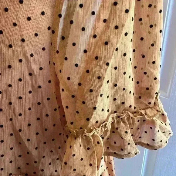 NWT Hayden LA Boho Pokodot Babydoll Blouse (Large) - Picture 3 of 4